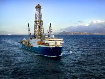 Ocean drilling ship